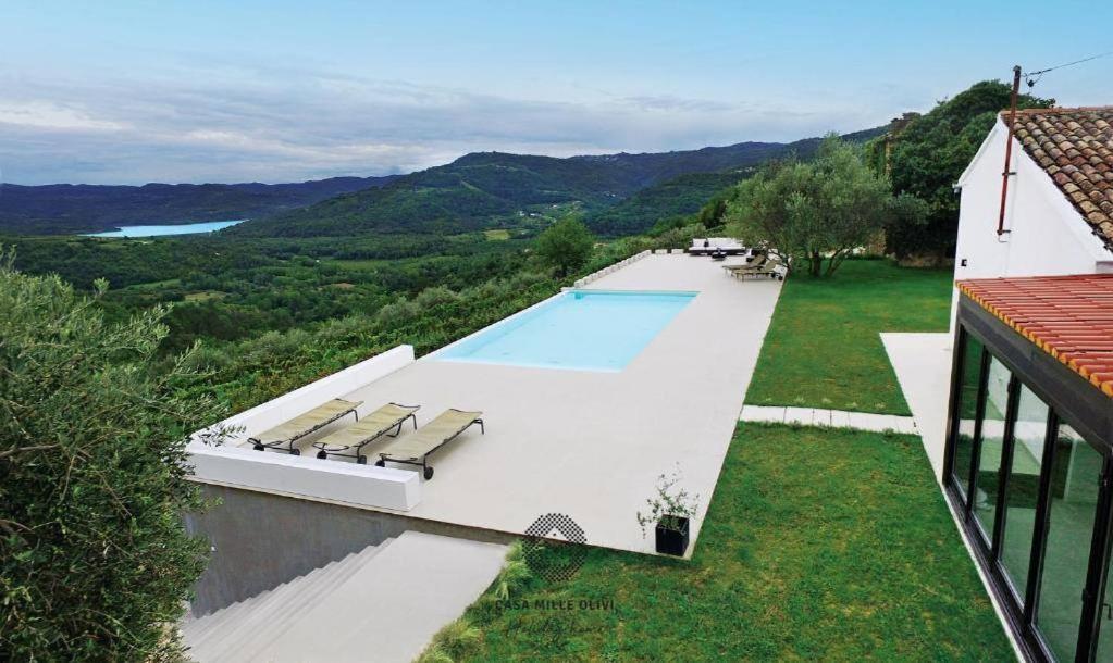 Casa Mille Olivi Villa Buzet Exteriör bild